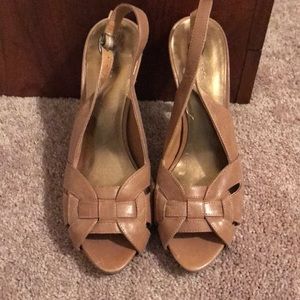 Nine West tan heels